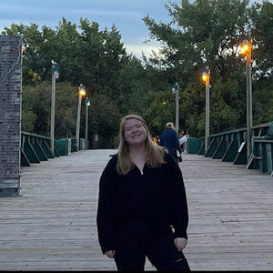 Meet your Posher, Jade